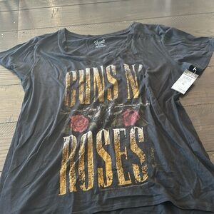 Black women’s band T-shirt